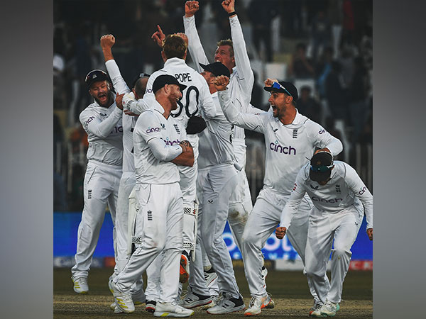 England beat valiant Pakistan by 74-runs in first Test 