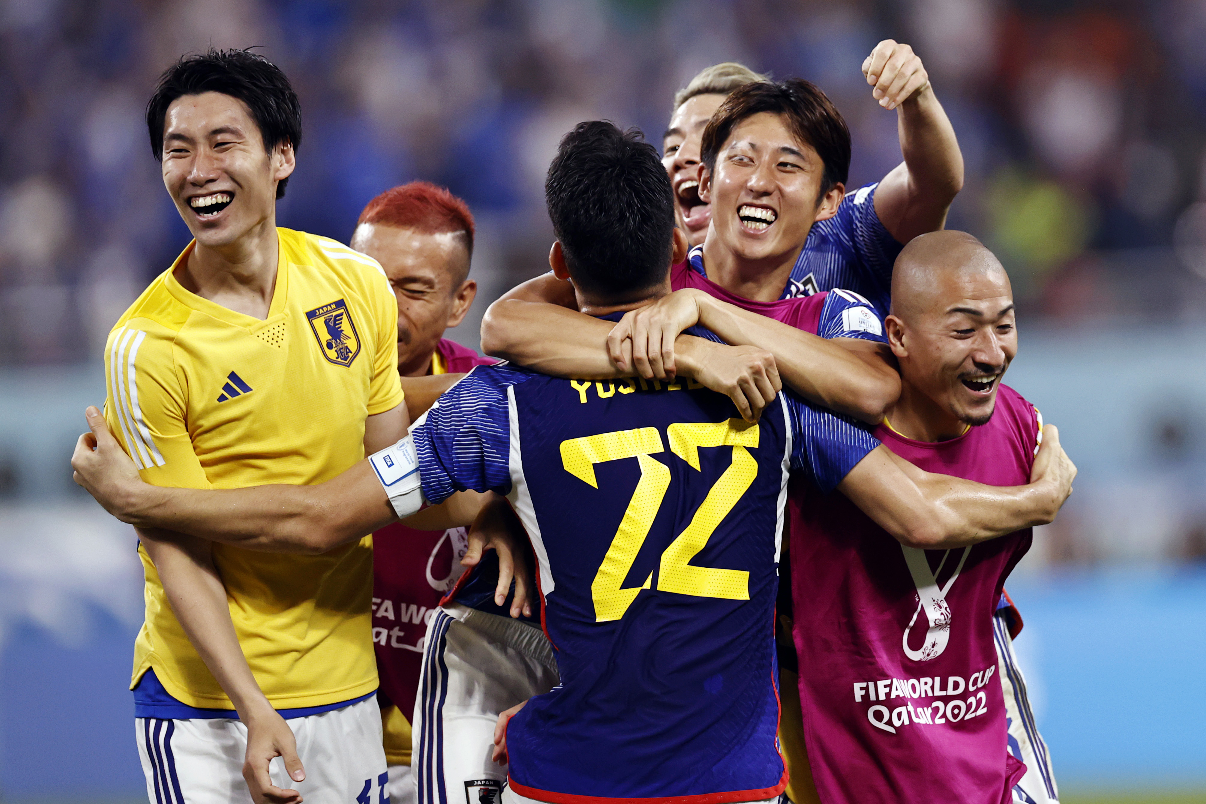 Japan stage comeback to book Round of 16 spot