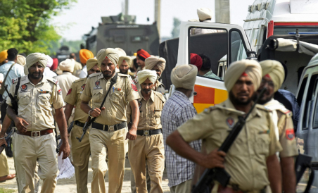 2 armed men caught after brief encounter in Amritsar