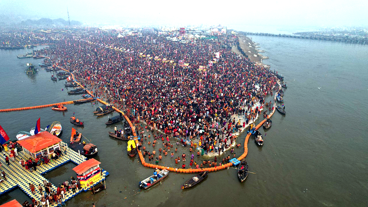 An aerial view of devotees gathered at Sangam on the occasion of Mauni Amavasya