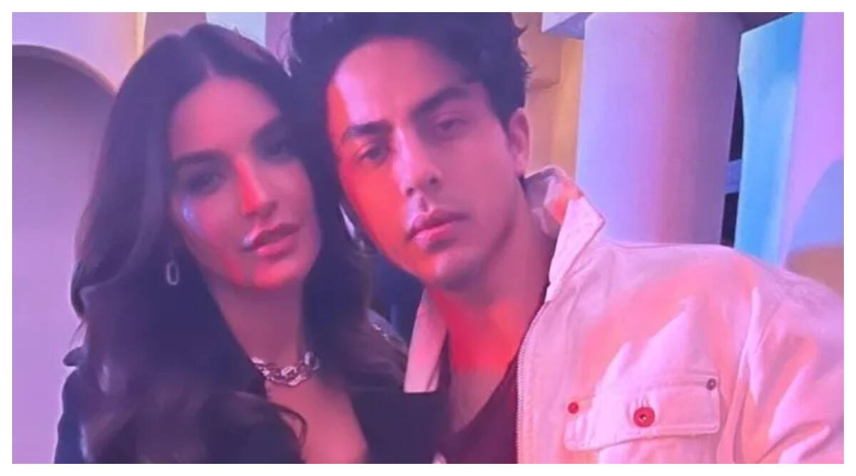 New Couple in Tinsel Town – Aryan Khan and Sadia ?