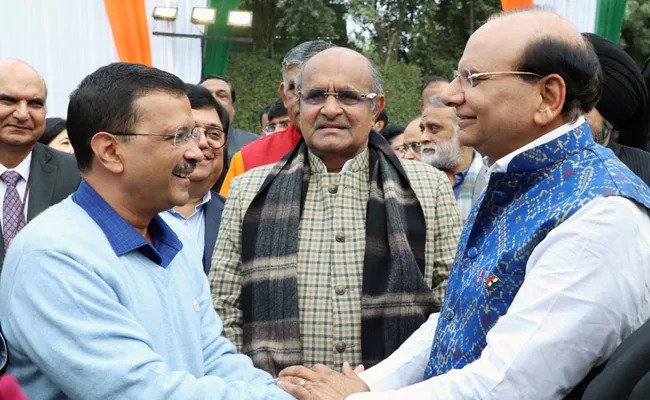 Delhi L-G VK Saxena invites CM Kejriwal for talks