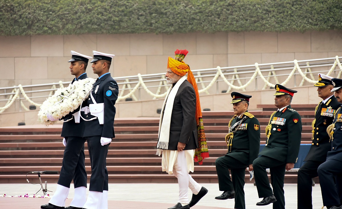 Narendra Modi arrives at the National War Memorial