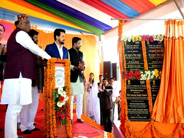 Anurag thakur inaugurates sports centre in Lucknow