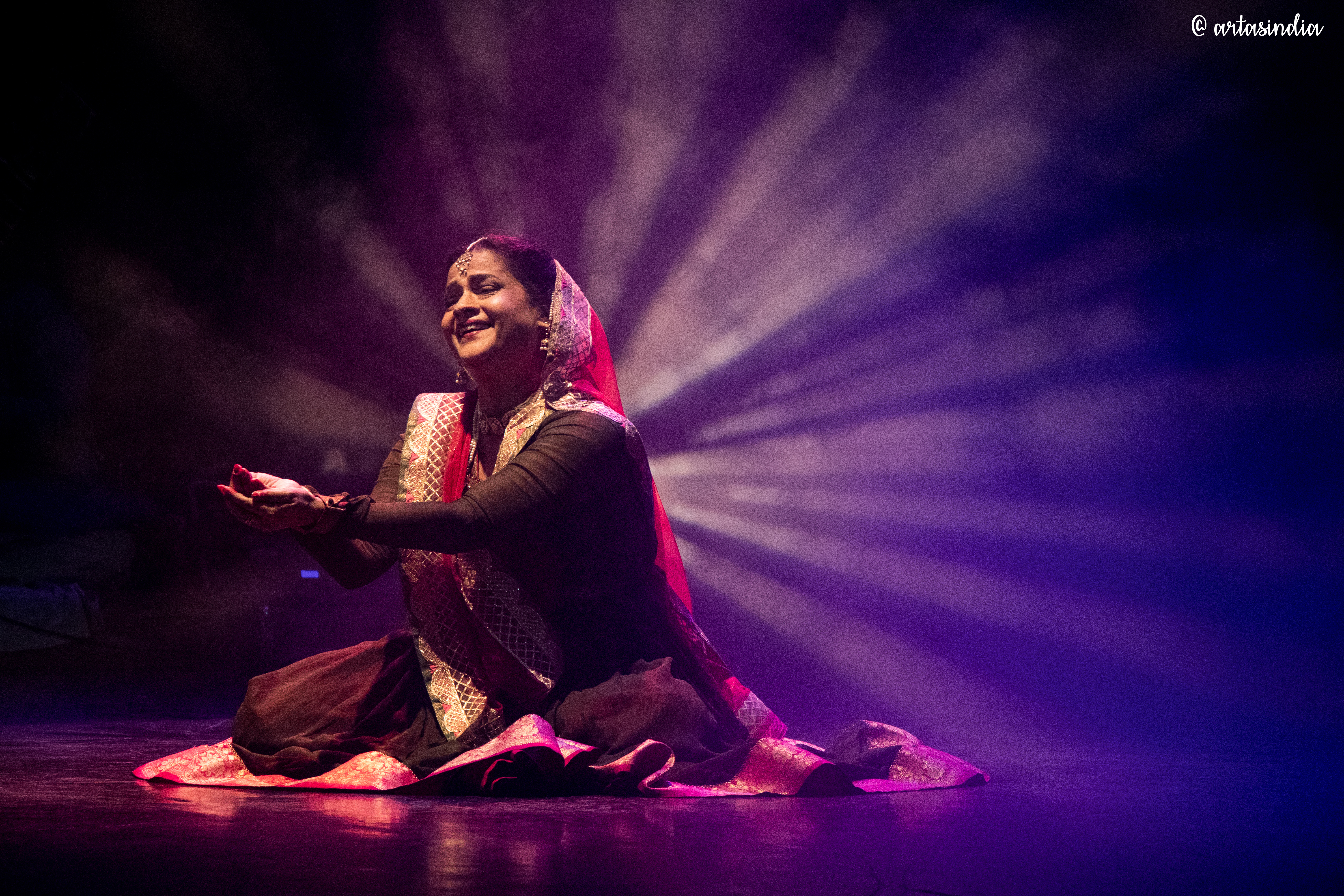 An ode to the mehfil of nawabs by kathak exponent Rani Khanam