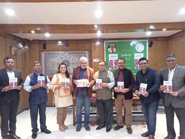 Tahir Gora’s novel ‘Al-Bakistan’ launched in Delhi