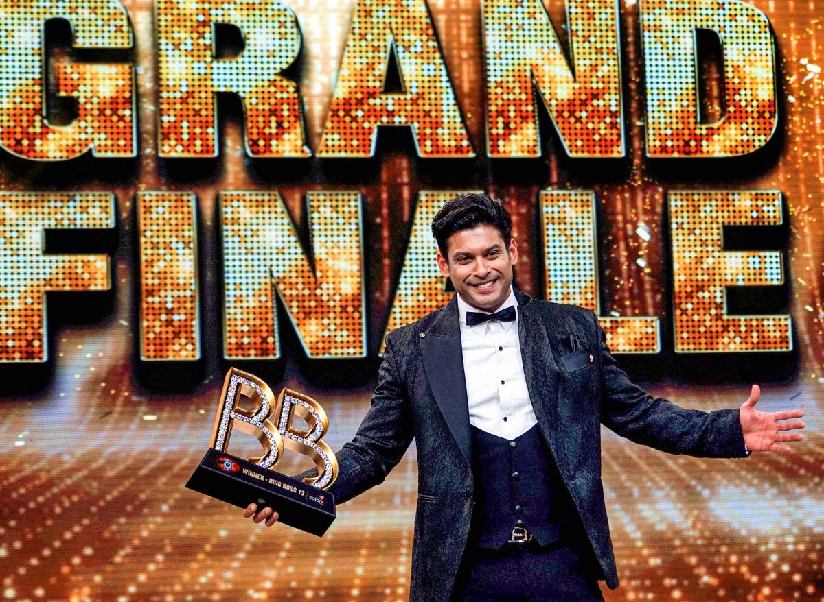 Fans take internet on storm on third anniversary of Siddharth Shukla’s Big Boss win