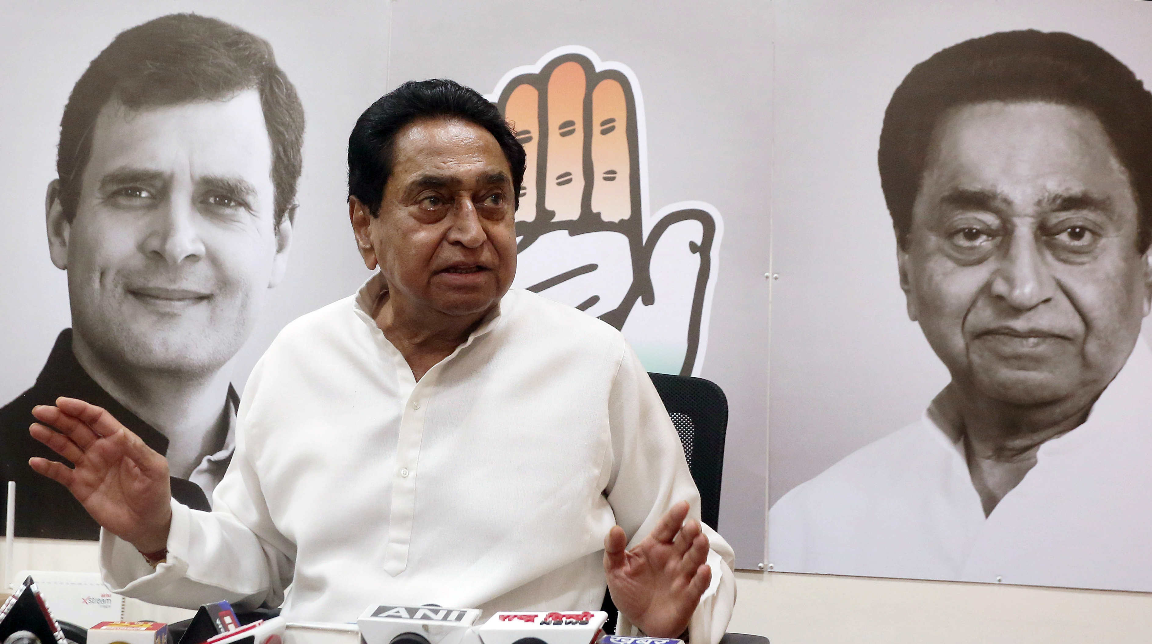 KAMAL NATH TO LEAD POLL IN MP: dIGVIJAYA