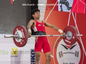 Dhanush-Jyoshna clinch bronze on first day