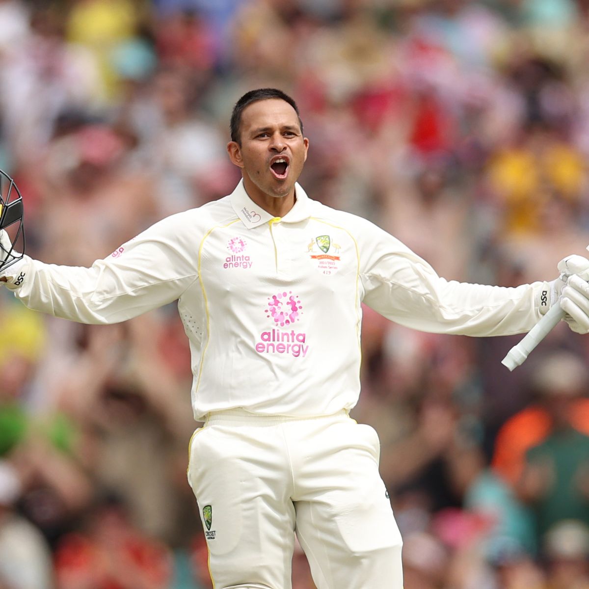 Australia takes honour on Day 1 thanks to Khawaja’s hundred