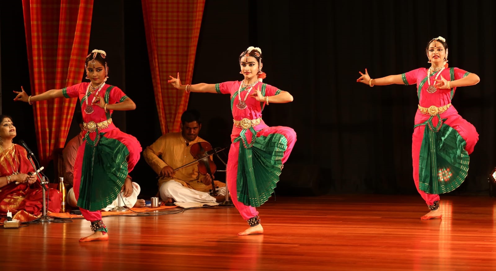 Real Dharohar of classical dance