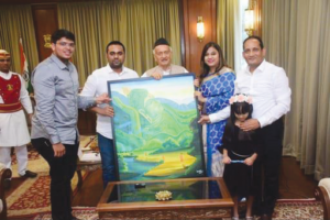 Maharashtra Gaurav Awardee paints a beautiful world