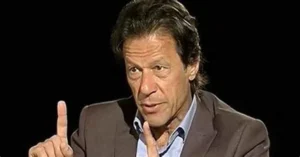 Pakistan govt feels threatened by me: Imran Khan