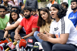 No final solution was achieved, says Sakshi Malik after meeting Amit Shah over wrestlers’ protest