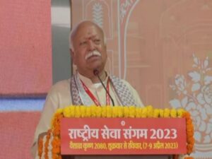 Hindu Spiritual Gurus do more social service in South than Missionaries: RSS Chief