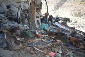 Two killled and 20 vehicles buried in Landslide near Torkham border