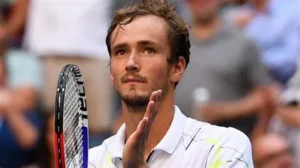 Daniil Medvedev defeats Jannik Sinner to lift first Miami Open