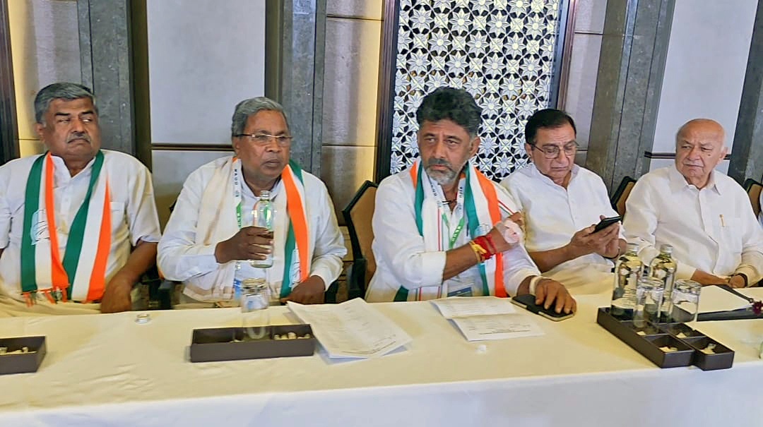 Congress Legislative Party to meet today in Bengaluru