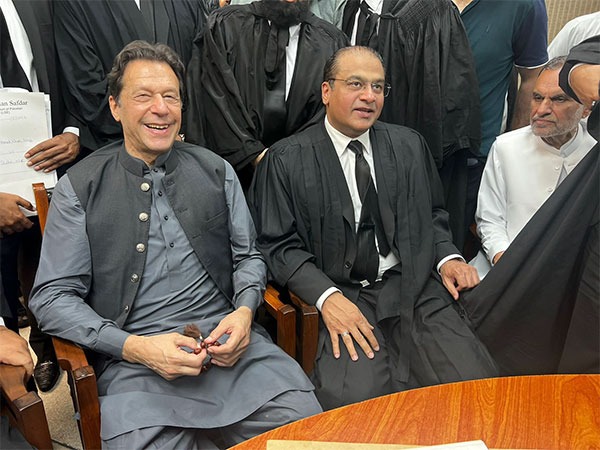 Pak SC declares Imran Khan’s arrest ‘illegal’, orders his release.