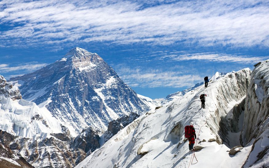 12-year-old Goa girl sets global record by climbing three peaks above 6000 m in 62.5 hours