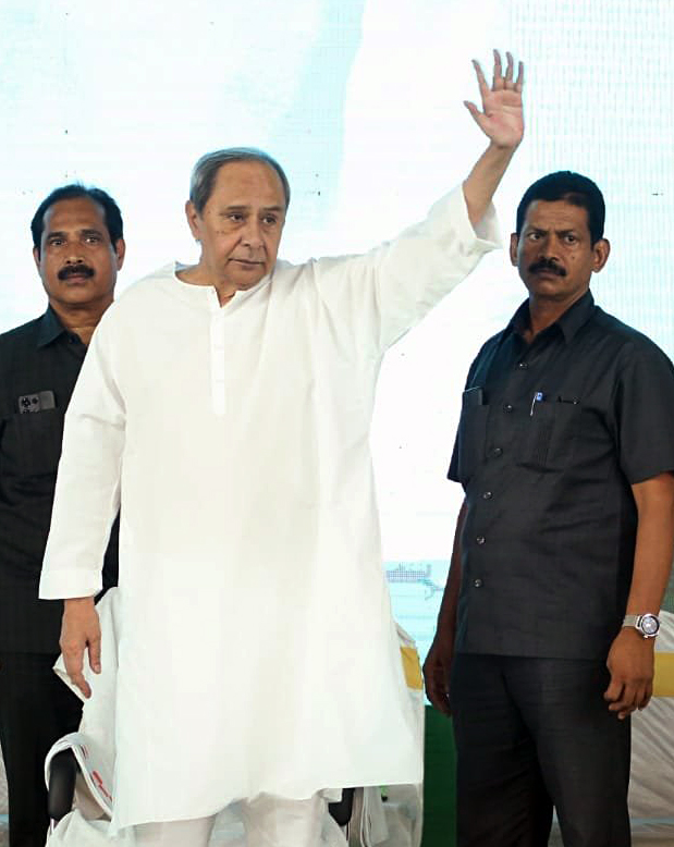 Odisha:Three new members of the CM Naveen Patnaik’s cabinet were sworn in today