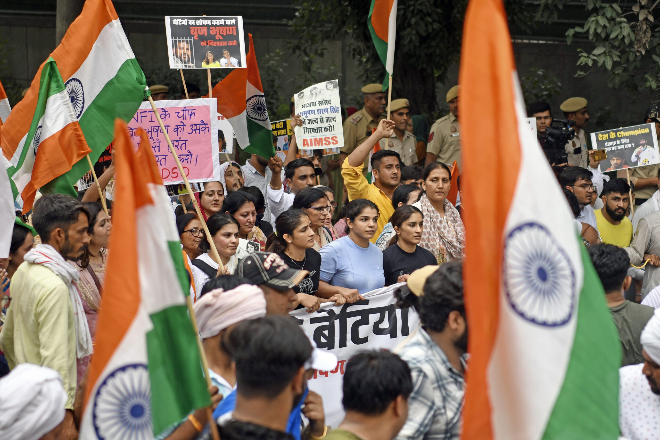 Wrestlers march:Delhi Police on high alert, barricades up roads leading to new Parliament building