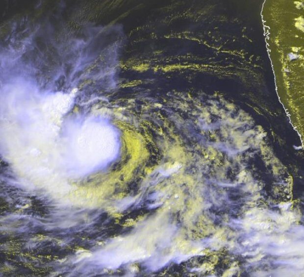 Residents on ‘High Alert’ as Hurricane Lee’s heavy surf hits Bermuda