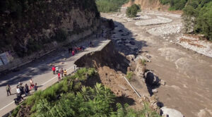 Rainfall Alert in Uttarakhand, rescue team saved 20 people