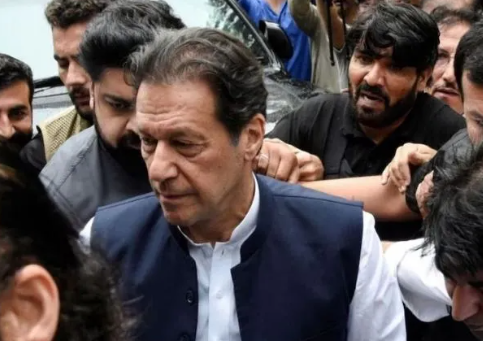 Toshakhana Case: SC refuses Imran’s request for stay on proceedings