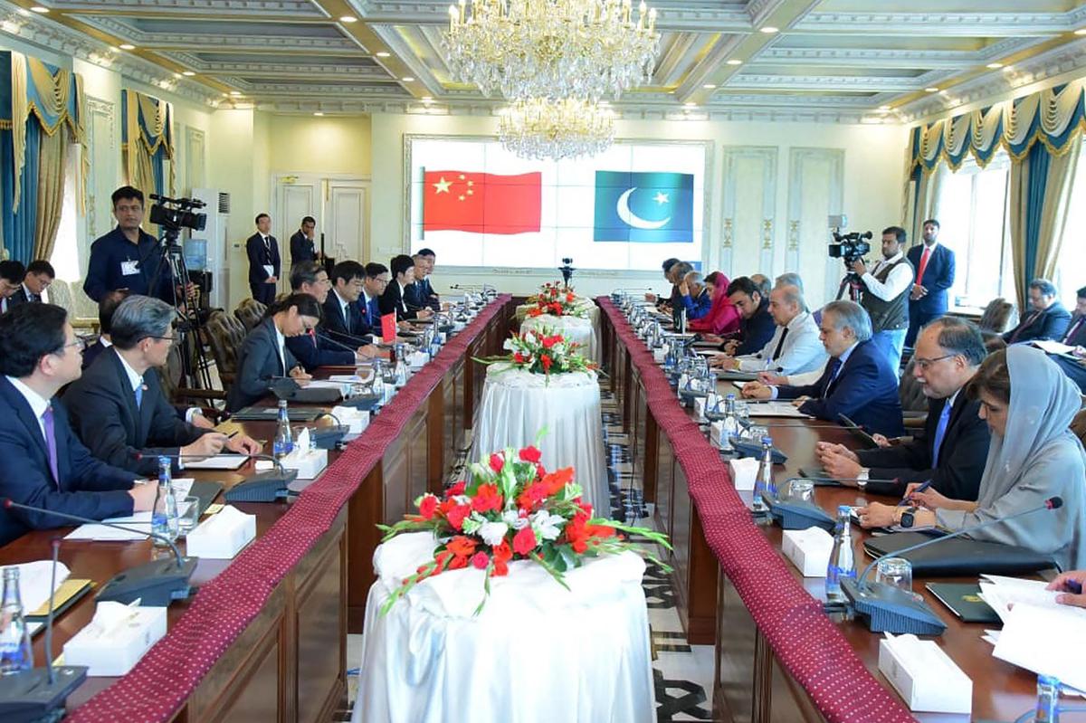 Pakistan and China ink six agreements to boost cooperation under CPEC