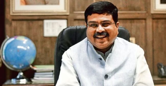 Dharmendra Pradhan launches DBT in National Apprenticeship Promotion Scheme (NAPS)