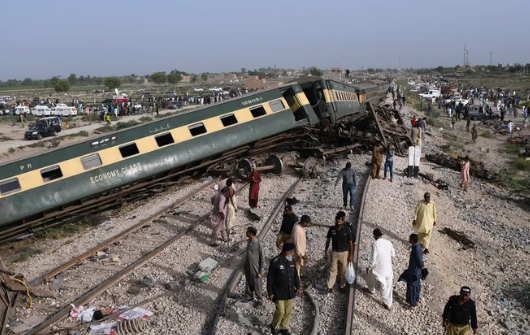 Missing fishplates, damaged track caused train derailment in Pakistan: Report