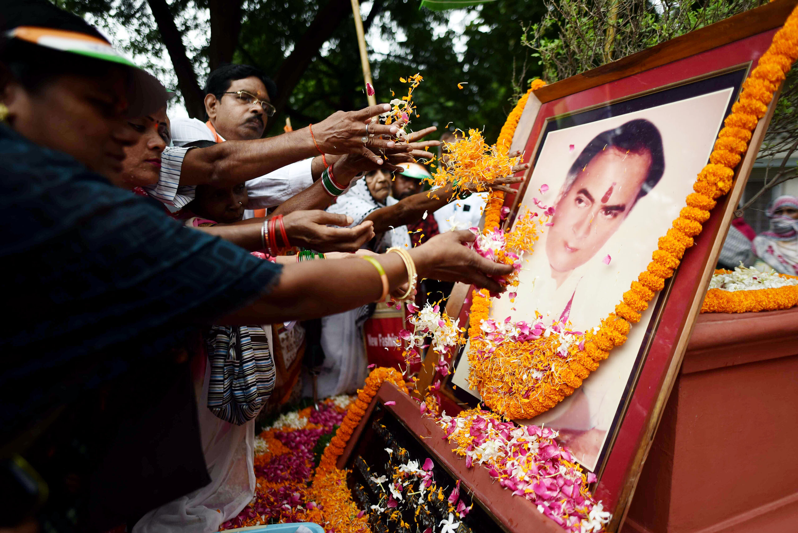 Rahul Gandhi to pay tribute to his father Rajiv Gandhi on his 79th birth anniversary in Ladakh today