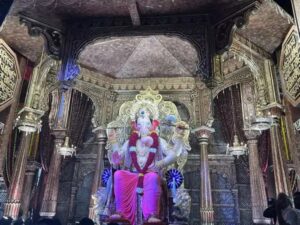 Lalbaugcha Raja Mandal receives donations over Rs 1 crore in 2 days of Ganesh Chaturthi