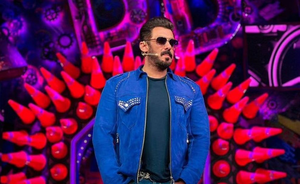 Salman Khan teases fans: ‘Dil, dimag aur dum’ in Bigg Boss 17