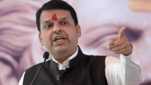 Fadnavis urges stringent measures against ‘mathadis’ engaged in extortion