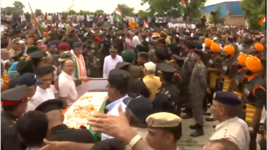 Massive crowd at martyred Major Aashish Dhonchak’s Panipat village