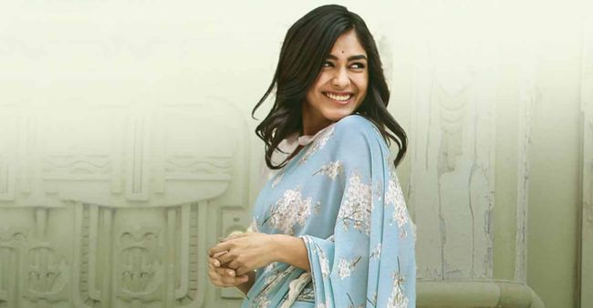 Mrunal Thakur Completes 5 Years In Film Industry