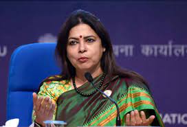 MoS Meenakashi Lekhi participates in cleanliness drive