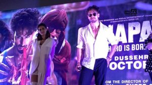 Kriti Sanon, Tiger Shroff shine in white outfits at ‘Ganapath – A Hero Is Born’ event