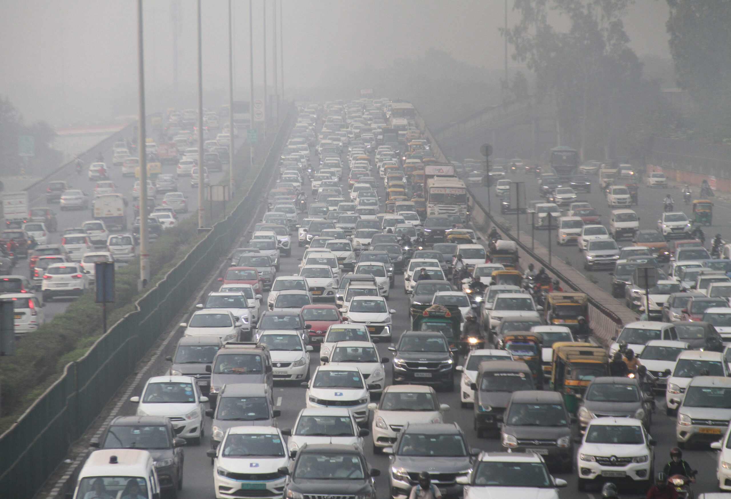 ‘Severe’ pollution: Schools in Delhi to shut from Nov 9-18