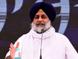 Sukhbir Badal criticizes AAP for closing grain markets, asks to keep them open until Nov 20