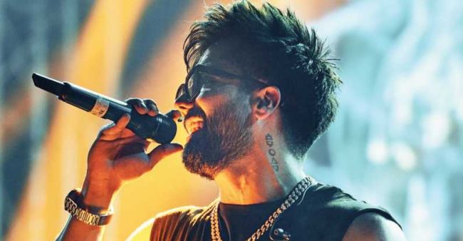 Singer Harrdy Sandhu Postpones Gurgaon Show Due to Escalating Pollution