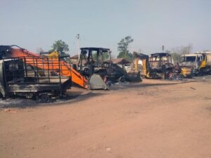 Naxalites torch tanker, machine engaged in road construction work in Gadchiroli