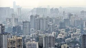 Mumbai anticipates warmer week ahead with elevated pollution levels