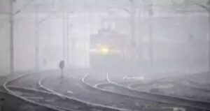 Delhi engulfed in dense fog; 23 trains running late