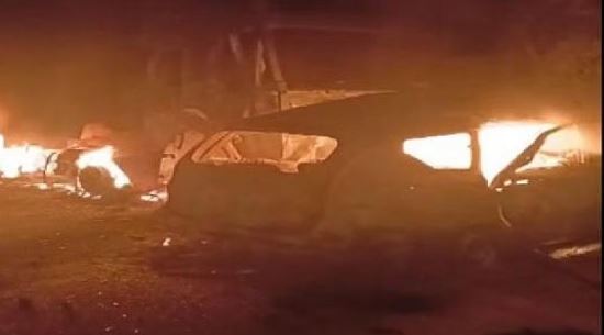 Uttar Pradesh: Eight people burnt alive after car suffers tyre burst, rams dumper head-on on highway