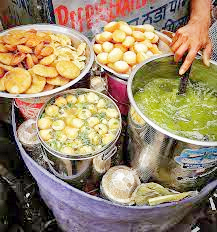 Jaipur’s Famous Dancing Pani Puri Wala has  a deep history related to the Jaipur bomb blast!