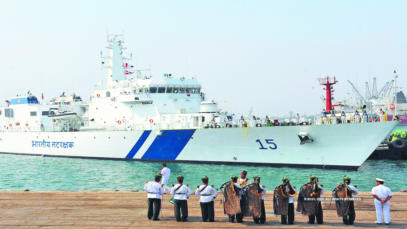 Defence Ministry inks Rs 1,600 cr deal for Coast Guard vessels