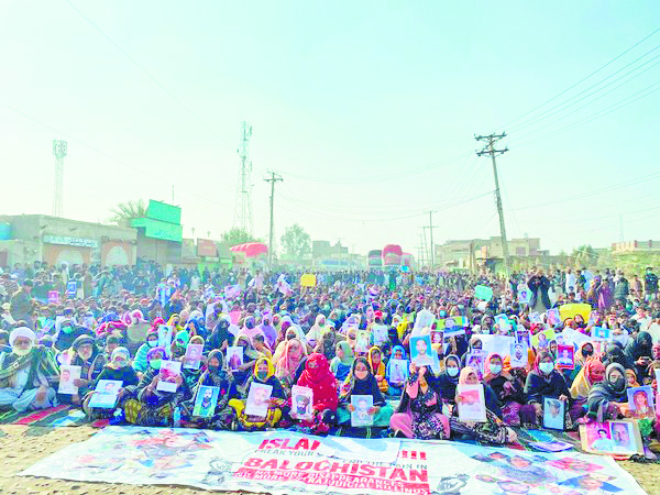 Protesters resume long march to Islamabad against Balochistan killings